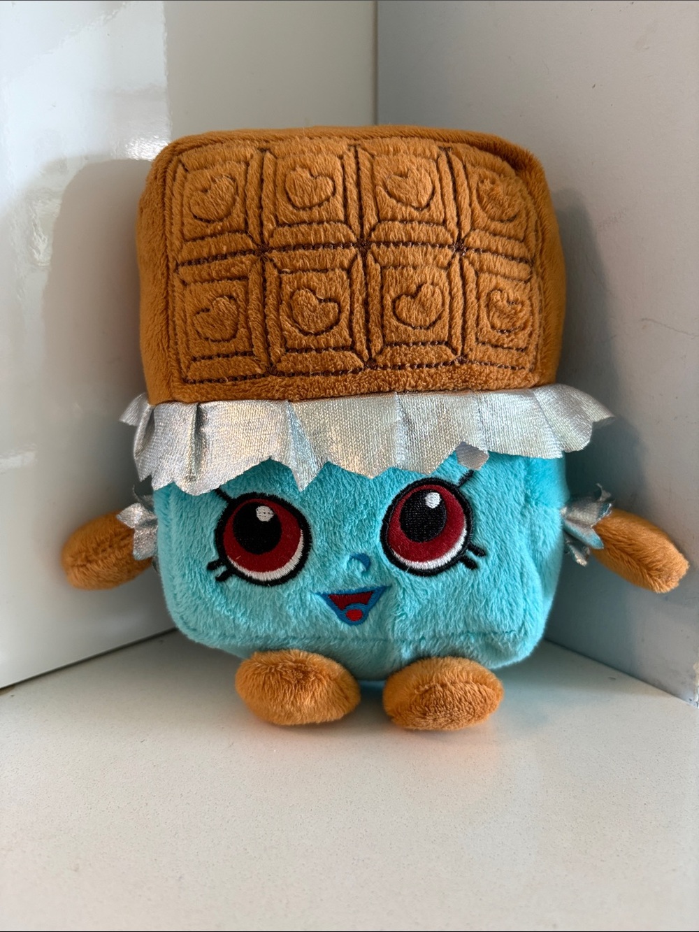 2017 Moose Toys Shopkins Cheeky Chocolate plush toy